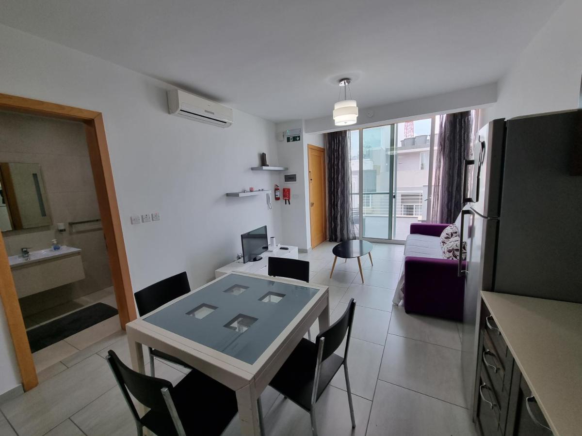 Metrostays Apartament St Julian Malta San Ġiljan Extérieur photo